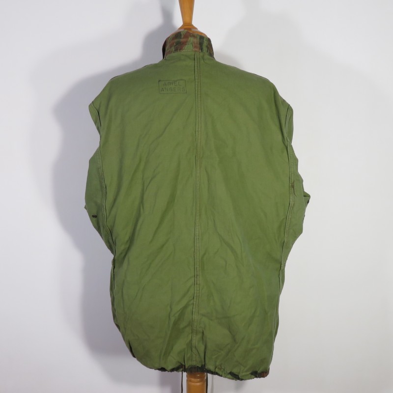 VESTE DE SAUT CAMOUFLEE DE PARACHUTISTE TAP MODELE 47-56 TROUPES AEROPORTEES LEGION ETRANGERE TAP